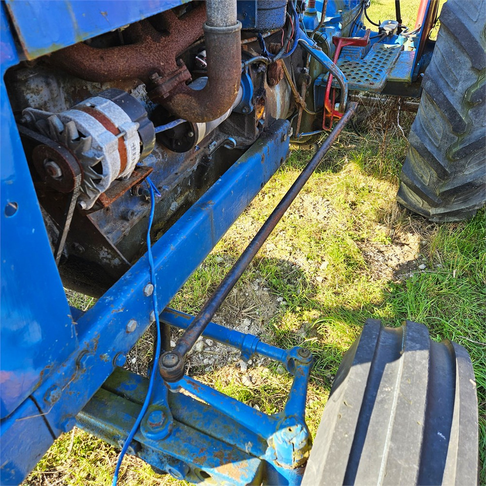 Трактор Ford T2: фото 20 Трактор Ford T2: фото 20