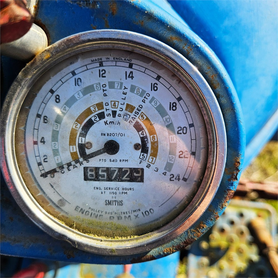 Трактор Ford T2: фото 9 Трактор Ford T2: фото 9