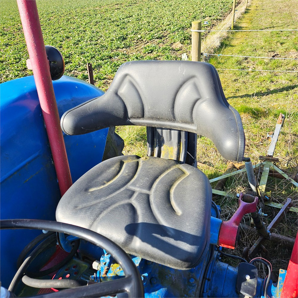 Трактор Ford T2: фото 6 Трактор Ford T2: фото 6