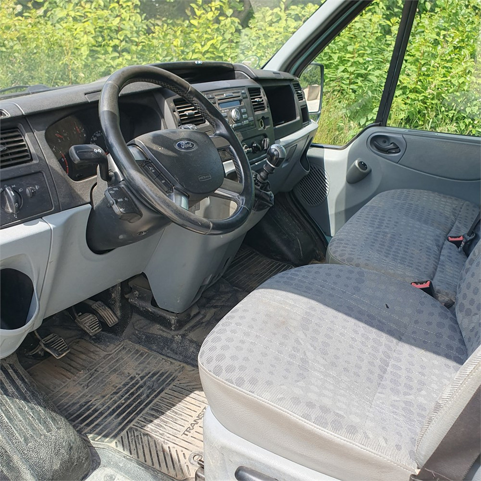 Цельнометаллический фургон Ford Transit Van 2,4 Tdci 350m Rwd: фото 6