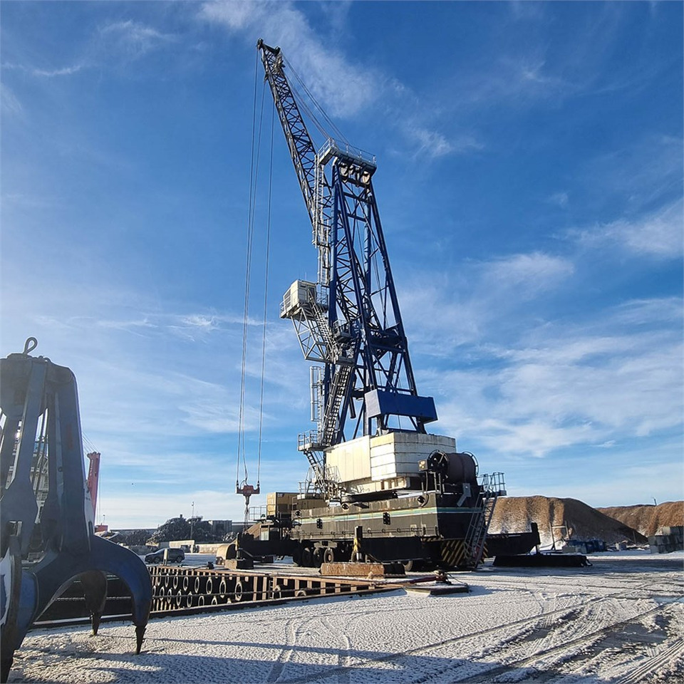 Gottwald HMK 360 E - Башенный кран: фото 2 Gottwald HMK 360 E - Башенный кран: фото 2