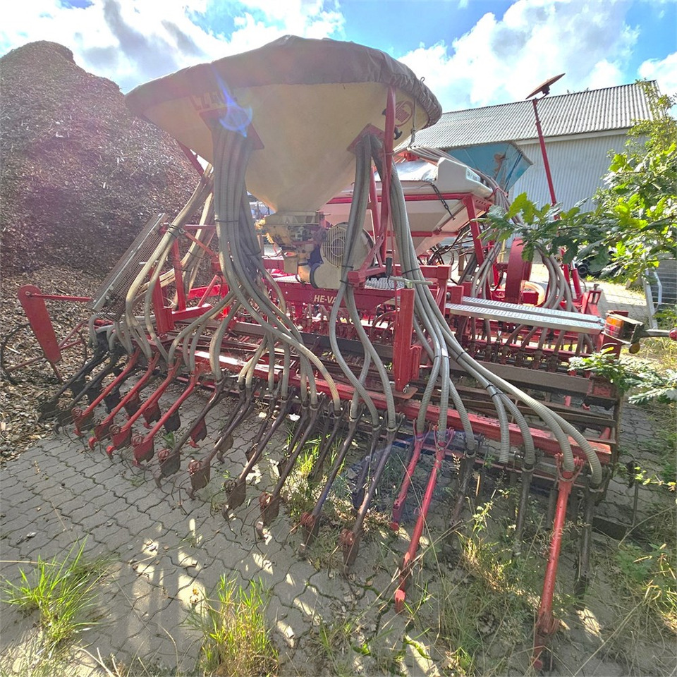 HE-VA Combi-Dan 3000 - Посевная техника: фото 3 HE-VA Combi-Dan 3000 - Посевная техника: фото 3