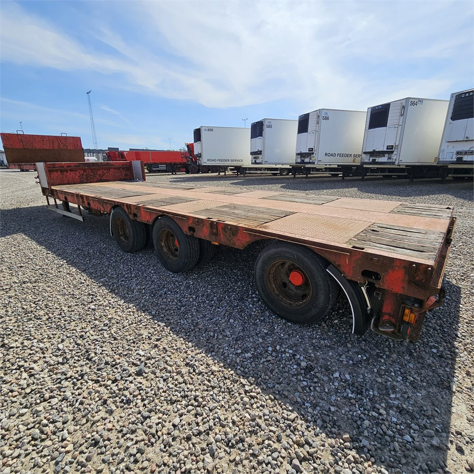 HRD Flatbed - Полуприцеп бортовой/ Платформа: фото 1 HRD Flatbed - Полуприцеп бортовой/ Платформа: фото 1
