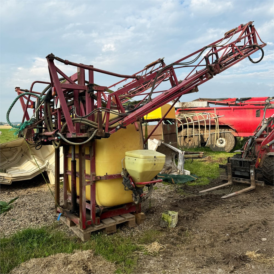 Hardi LZY 1200 - Опрыскиватель: фото 3 Hardi LZY 1200 - Опрыскиватель: фото 3