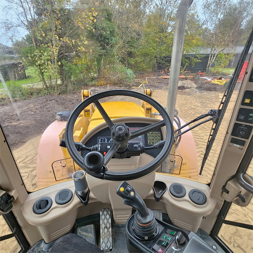 Экскаватор-погрузчик Hydrema 926 D: фото 19 Экскаватор-погрузчик Hydrema 926 D: фото 19