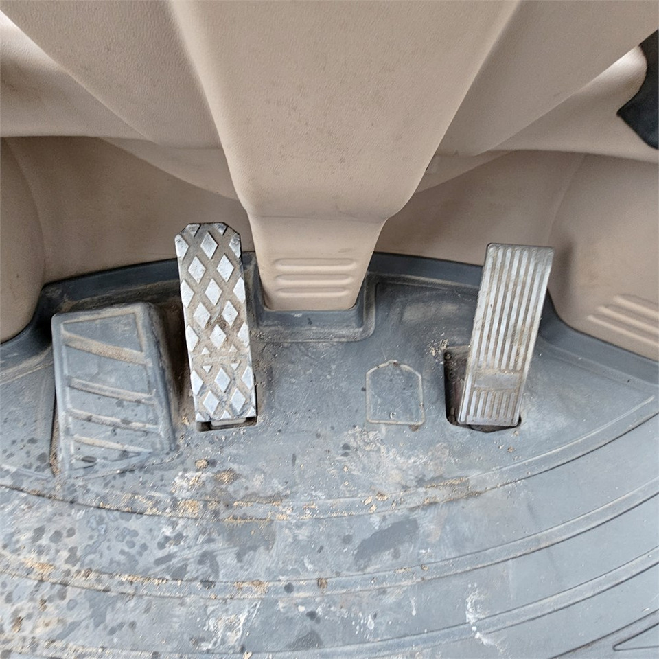 Экскаватор-погрузчик Hydrema 926 D: фото 29 Экскаватор-погрузчик Hydrema 926 D: фото 29