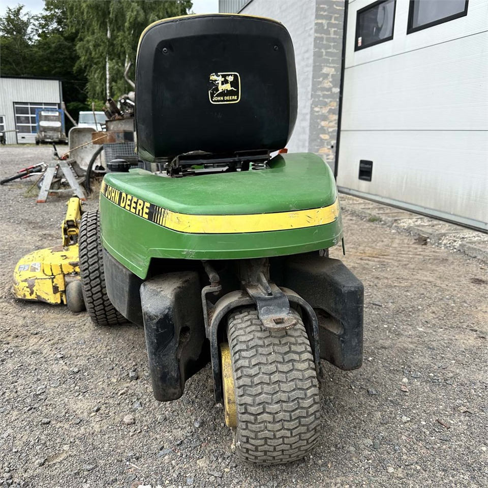 John Deere F525 FM - Газонокосилка: фото 4 John Deere F525 FM - Газонокосилка: фото 4
