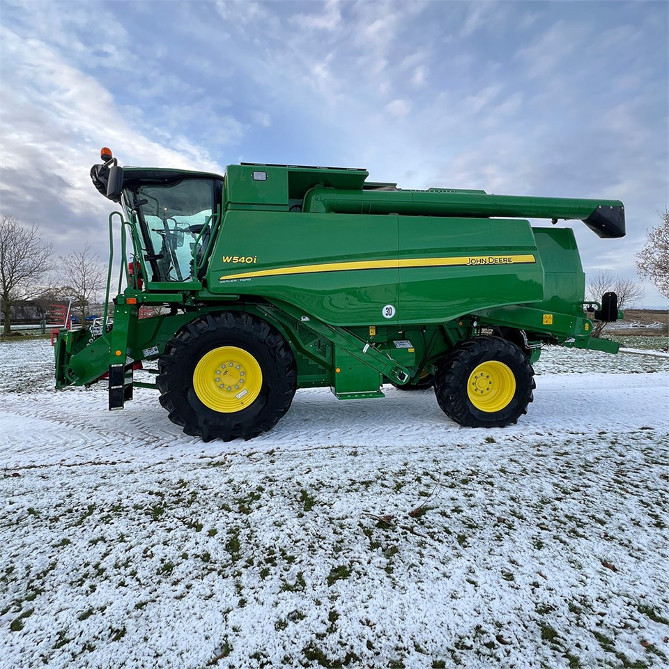 John Deere W540i - Комбайн: фото 2 John Deere W540i - Комбайн: фото 2