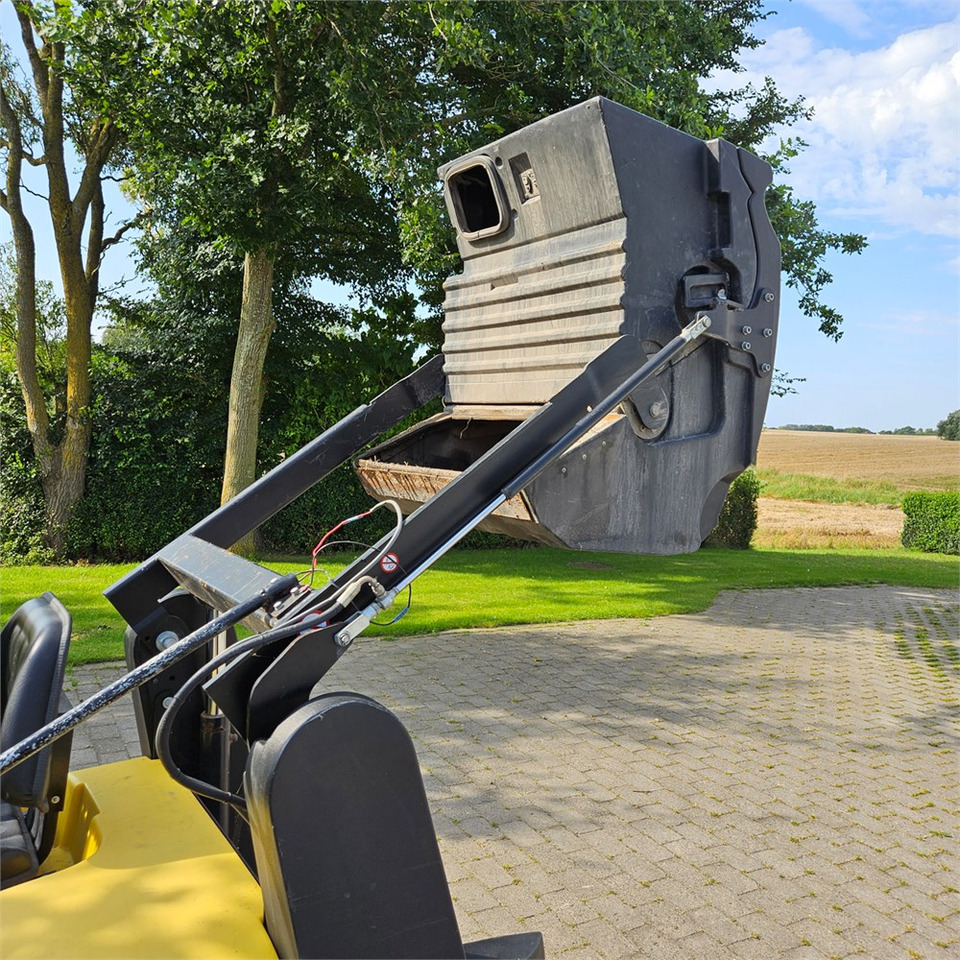Промышленная подметальная машина Kärcher KMR 1250 B: фото 19