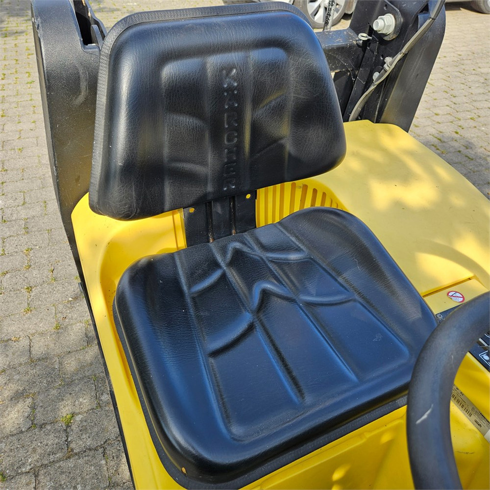 Промышленная подметальная машина Kärcher KMR 1250 B: фото 7