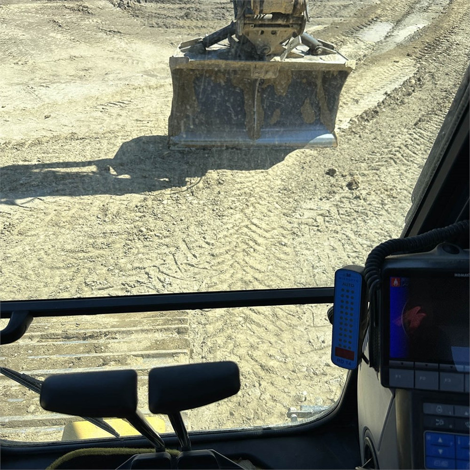 Гусеничный экскаватор Komatsu PC290 LC-10: фото 17