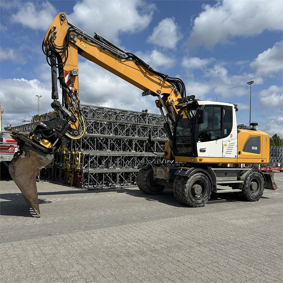 Liebherr A 918 Litronic - Колёсный экскаватор: фото 1 Liebherr A 918 Litronic - Колёсный экскаватор: фото 1