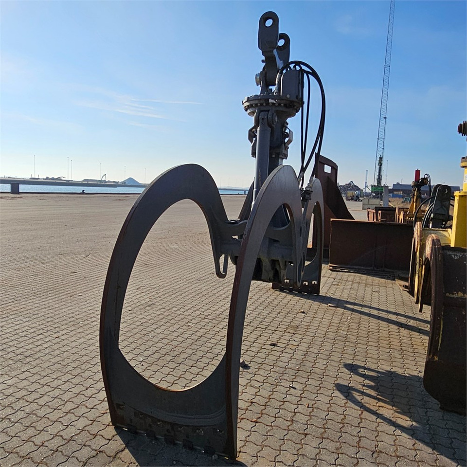 Liebherr GMH 120-1 - Перегружатель: фото 5 Liebherr GMH 120-1 - Перегружатель: фото 5