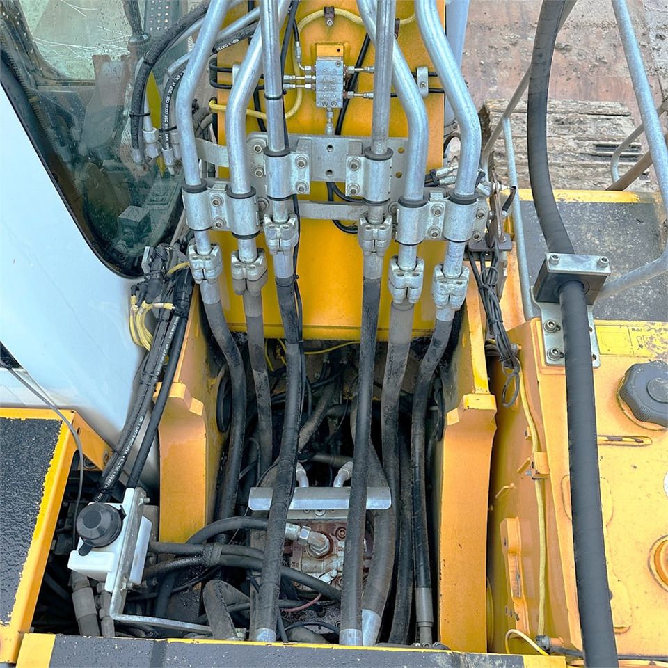 Гусеничный экскаватор Liebherr R924 WLC: фото 31
