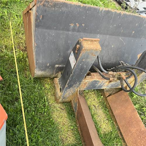 Вилочный погрузчик Linde 25 D: фото 30