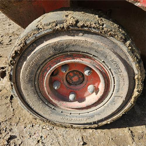 Вилочный погрузчик Linde 25 D: фото 23