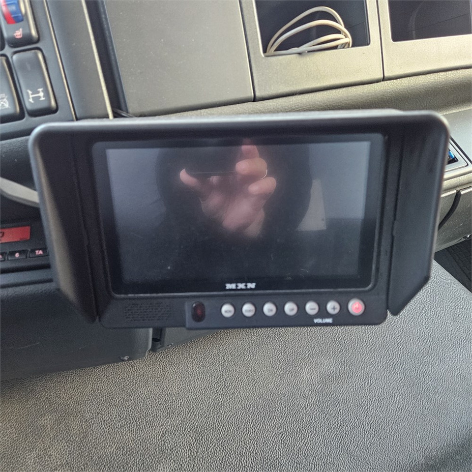 Грузовик с закрытым кузовом MAN TGL 12.250: фото 26