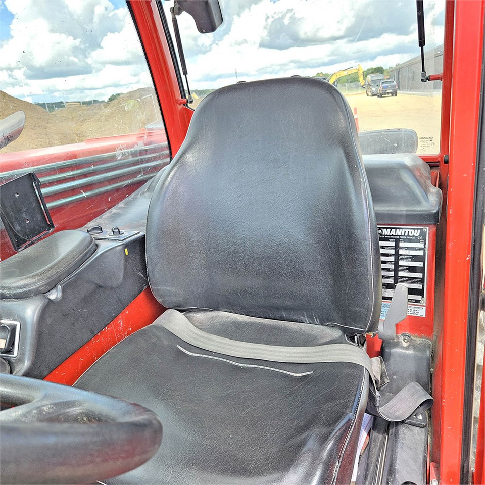 Телескопический погрузчик Manitou MT732 100 D: фото 13