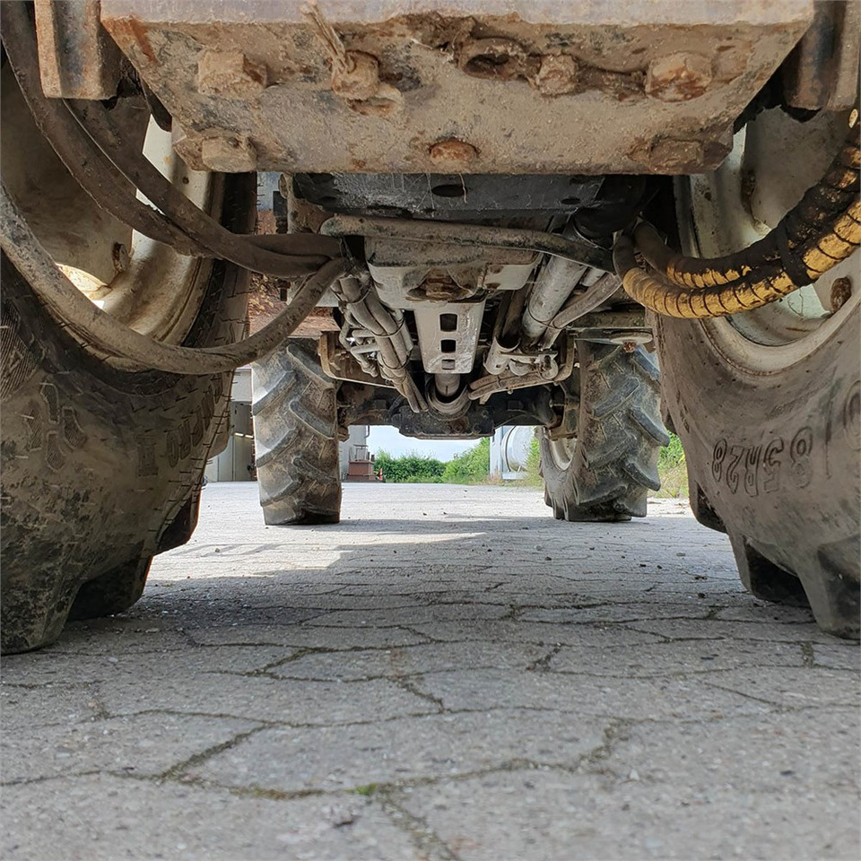 Трактор New Holland TN75 V: фото 17