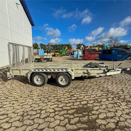 Nugent P3718 - Прицеп для легкового автомобиля: фото 3 Nugent P3718 - Прицеп для легкового автомобиля: фото 3