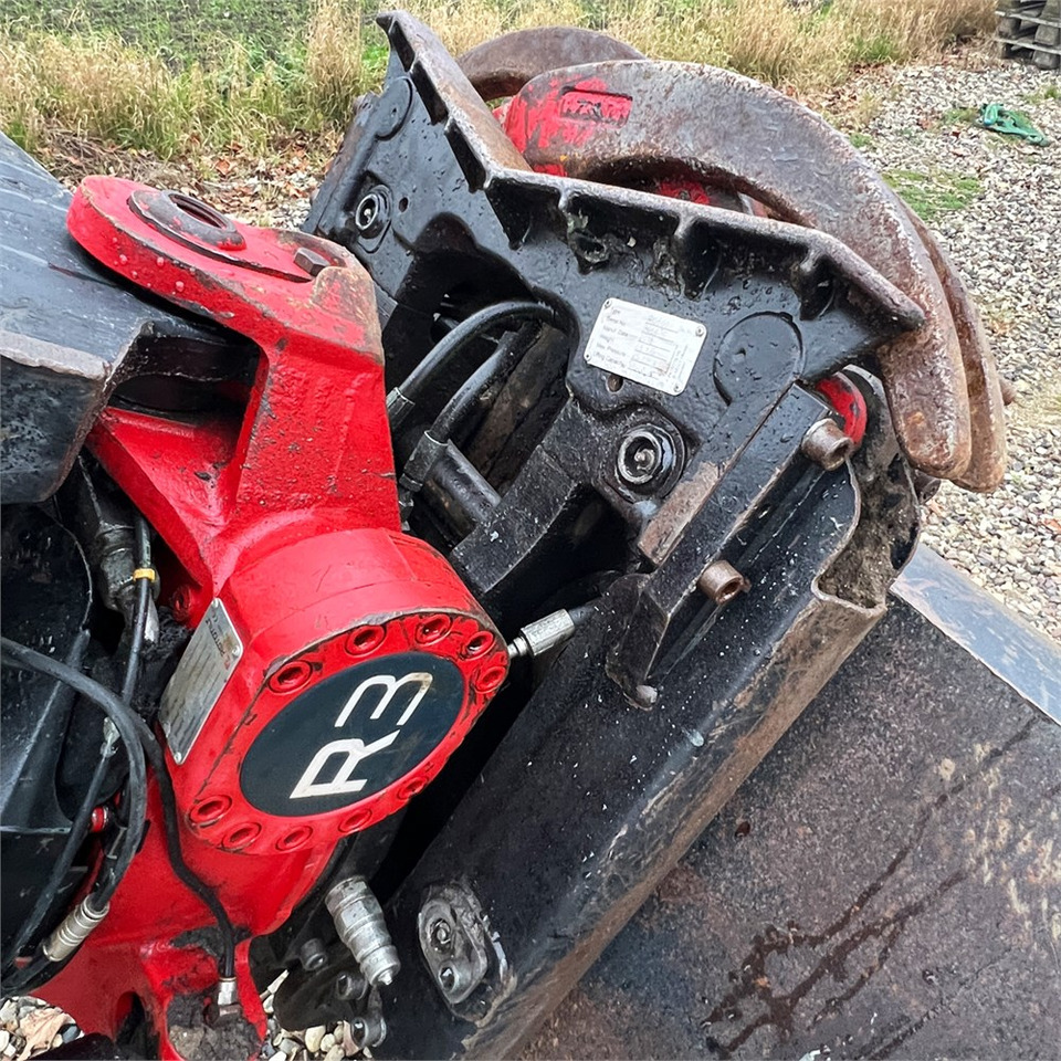 Колёсный экскаватор Takeuchi TB295 W: фото 34