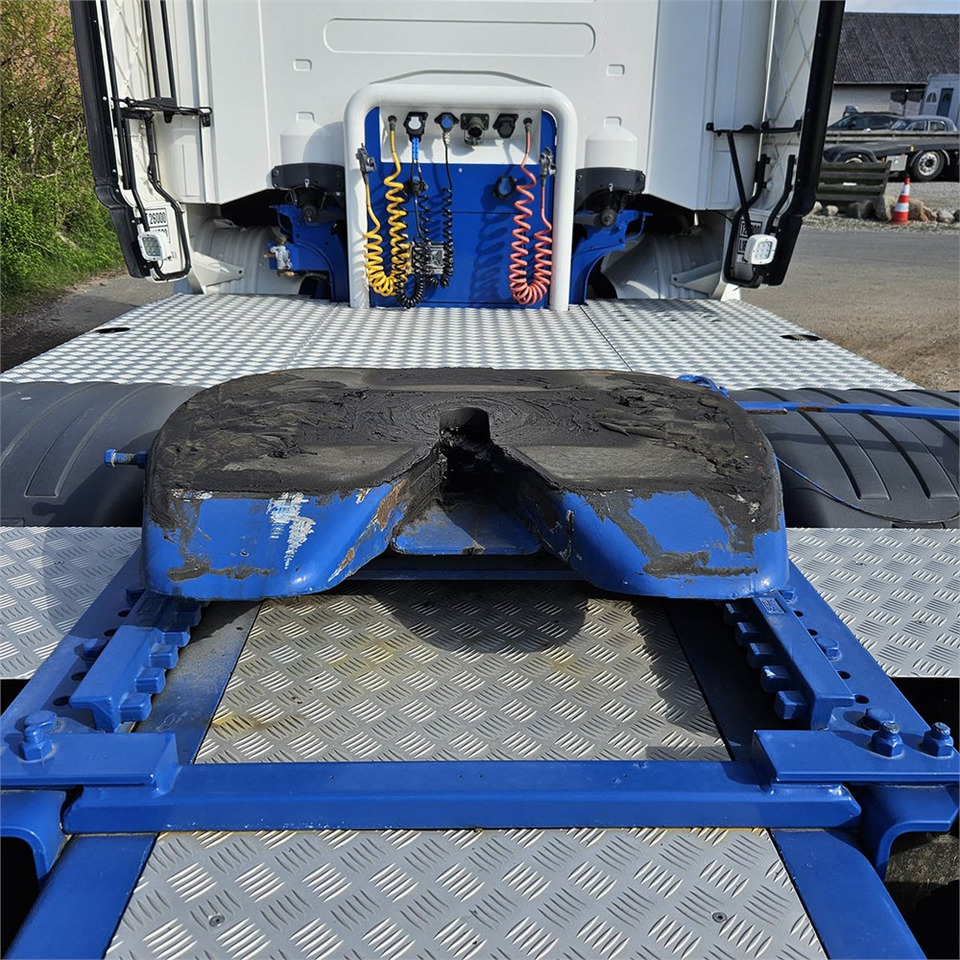 Тягач Scania R 560 LA6X2 4MNB: фото 36