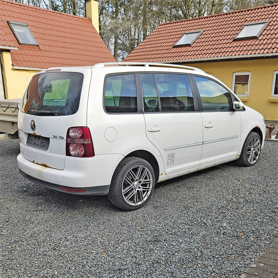 VW Touran Van 2,0 tdi automatisk - Легковой автомобиль: фото 3 VW Touran Van 2,0 tdi automatisk - Легковой автомобиль: фото 3