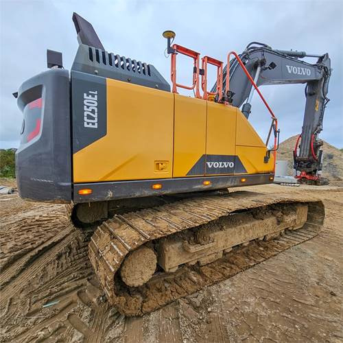 Volvo EC250 EL - Гусеничный экскаватор: фото 4 Volvo EC250 EL - Гусеничный экскаватор: фото 4
