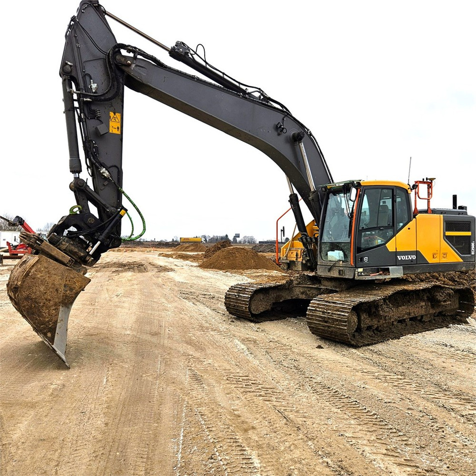 Volvo EC250 EL - Гусеничный экскаватор: фото 4 Volvo EC250 EL - Гусеничный экскаватор: фото 4