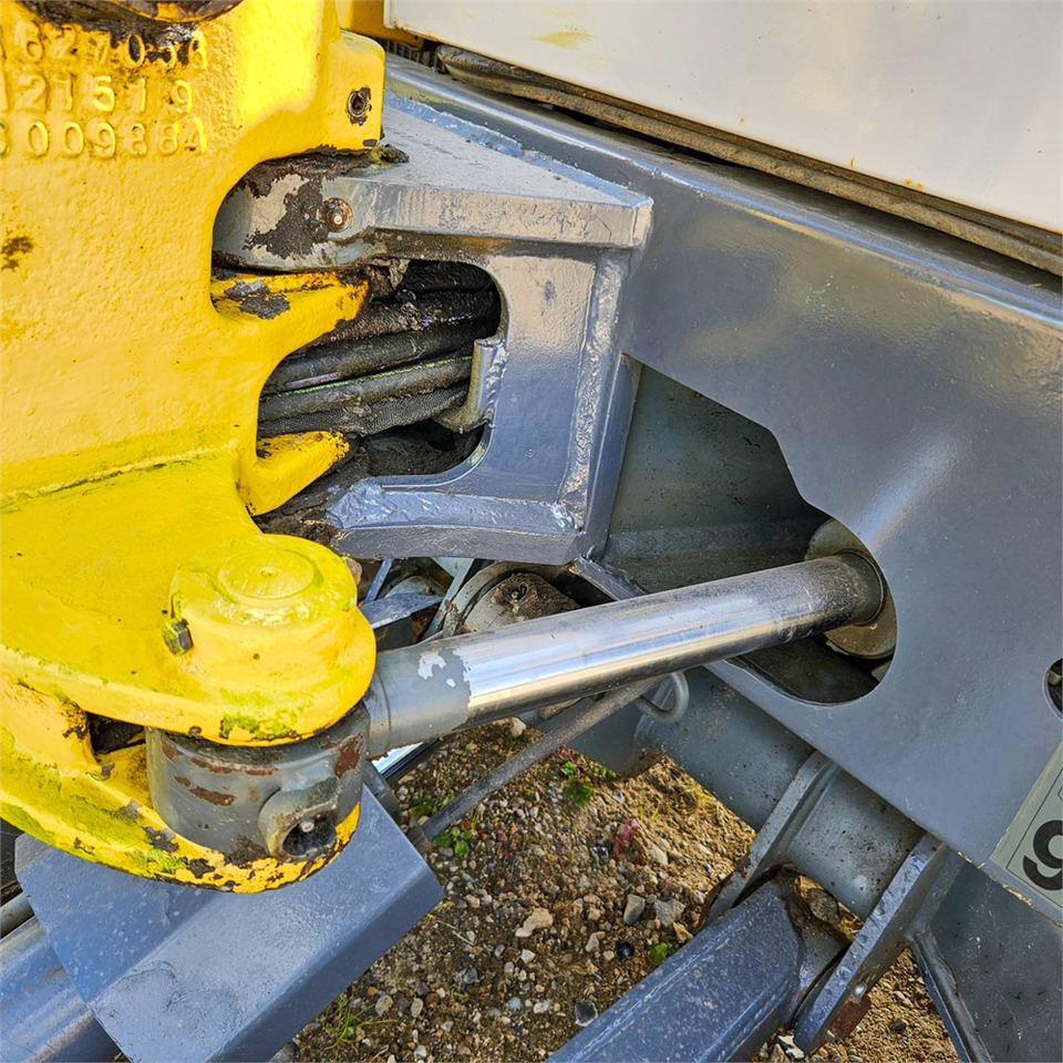 Мини-экскаватор Wacker Neuson 38 Z3: фото 19 Мини-экскаватор Wacker Neuson 38 Z3: фото 19