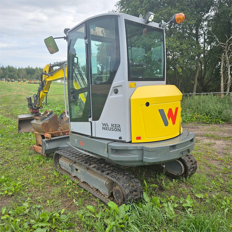 Wacker Neuson ET35 - Мини-экскаватор: фото 2 Wacker Neuson ET35 - Мини-экскаватор: фото 2