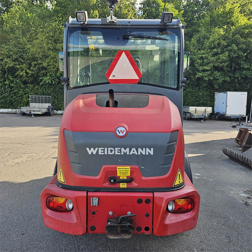 Weidemann 2080 - Мини-погрузчик с бортовым поворотом: фото 4 Weidemann 2080 - Мини-погрузчик с бортовым поворотом: фото 4