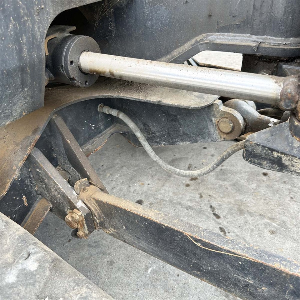 Мини-экскаватор Yanmar SV26: фото 47