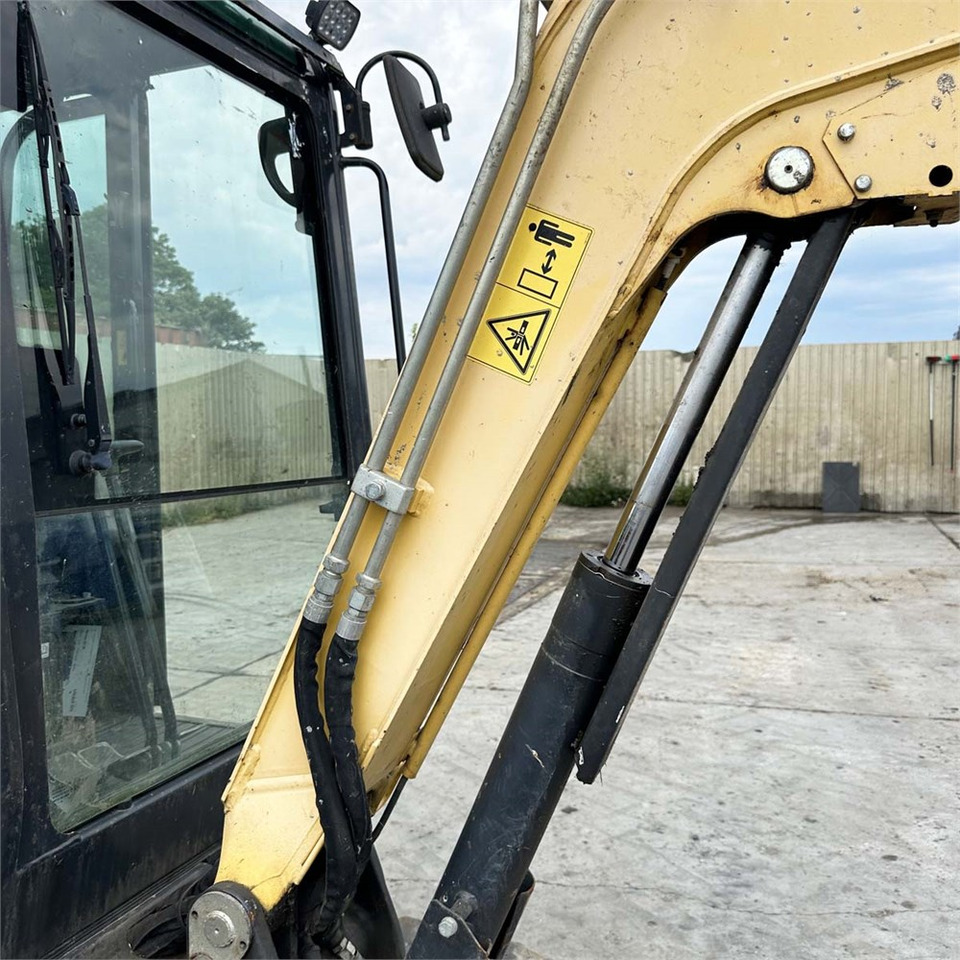 Мини-экскаватор Yanmar SV26: фото 12