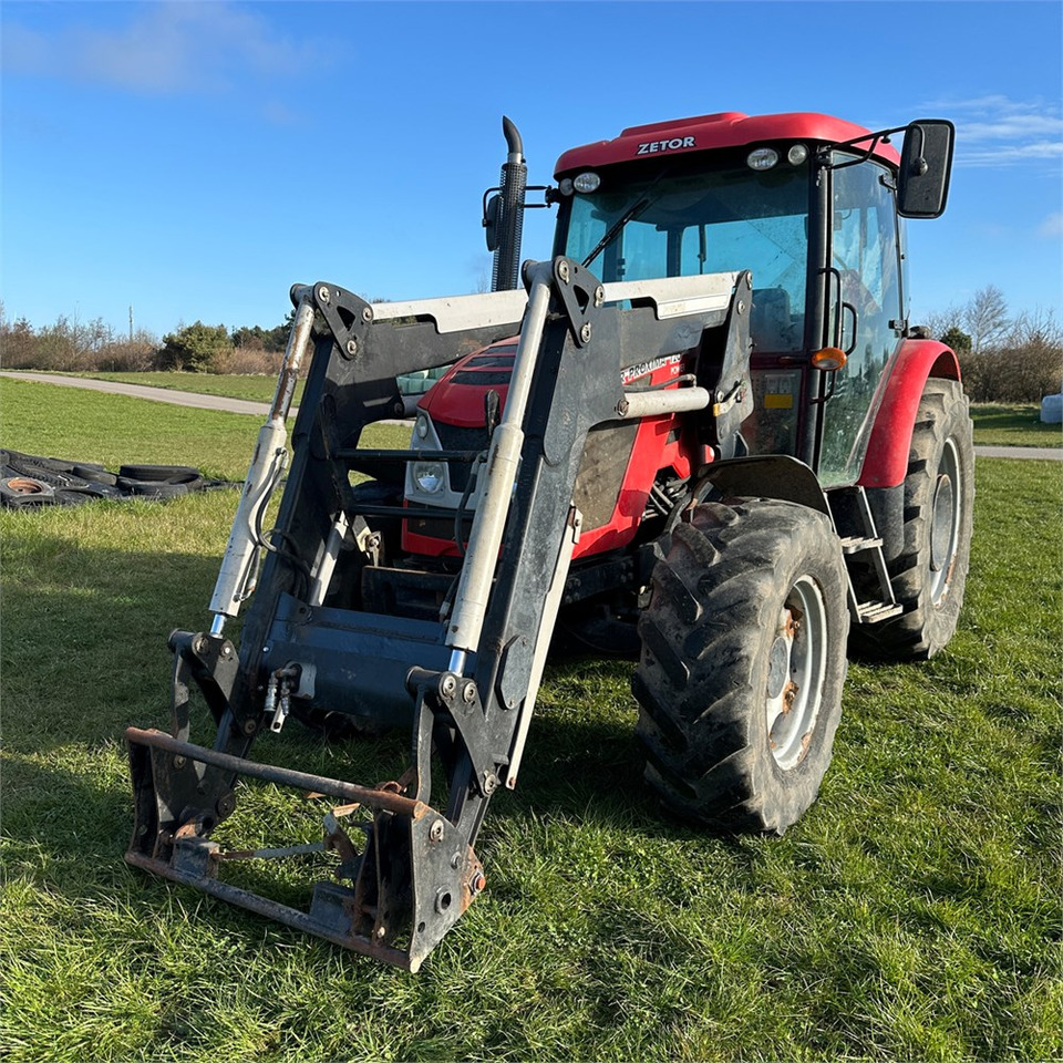 Zetor PROXIMA POWER 120 - Трактор: фото 2 Zetor PROXIMA POWER 120 - Трактор: фото 2