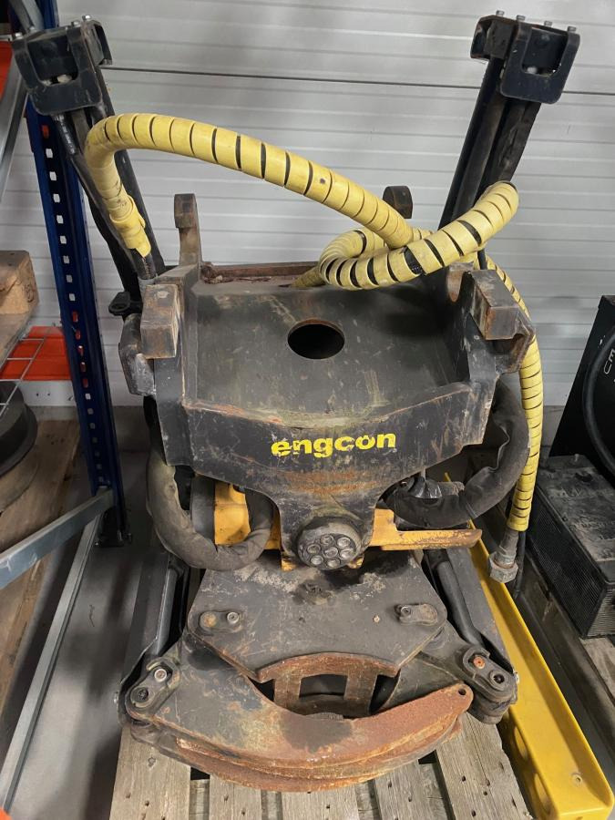 ENGCON EC 219 - Тилтротатор: фото 1 ENGCON EC 219 - Тилтротатор: фото 1