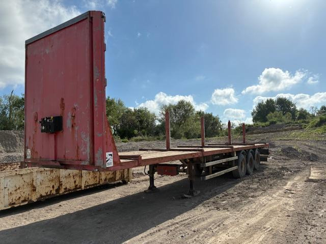 Lecitrailer SEMI PLATEAU 3 ESSIEUX - Прицеп бортовой/ Платформа: фото 1 Lecitrailer SEMI PLATEAU 3 ESSIEUX - Прицеп бортовой/ Платформа: фото 1