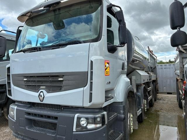 Renault GRAVILLONNEUSE RGS - Гудронатор: фото 2 Renault GRAVILLONNEUSE RGS - Гудронатор: фото 2