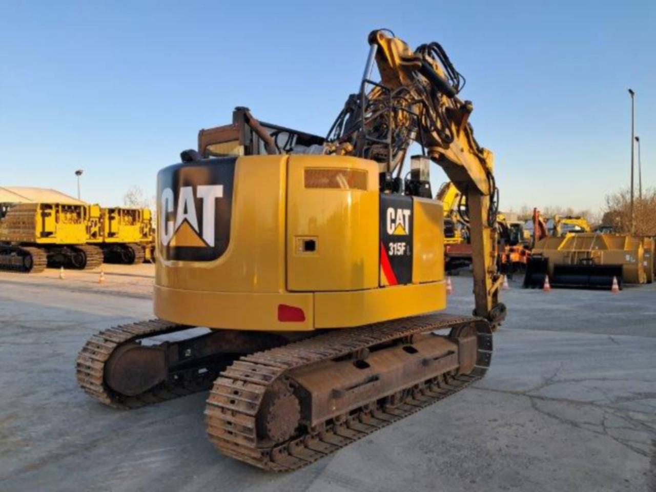 CAT 315F - Гусеничный экскаватор: фото 3 CAT 315F - Гусеничный экскаватор: фото 3