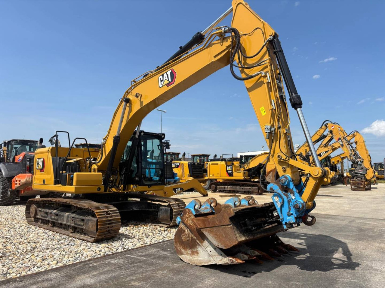 CAT 320 GC - Гусеничный экскаватор: фото 1 CAT 320 GC - Гусеничный экскаватор: фото 1