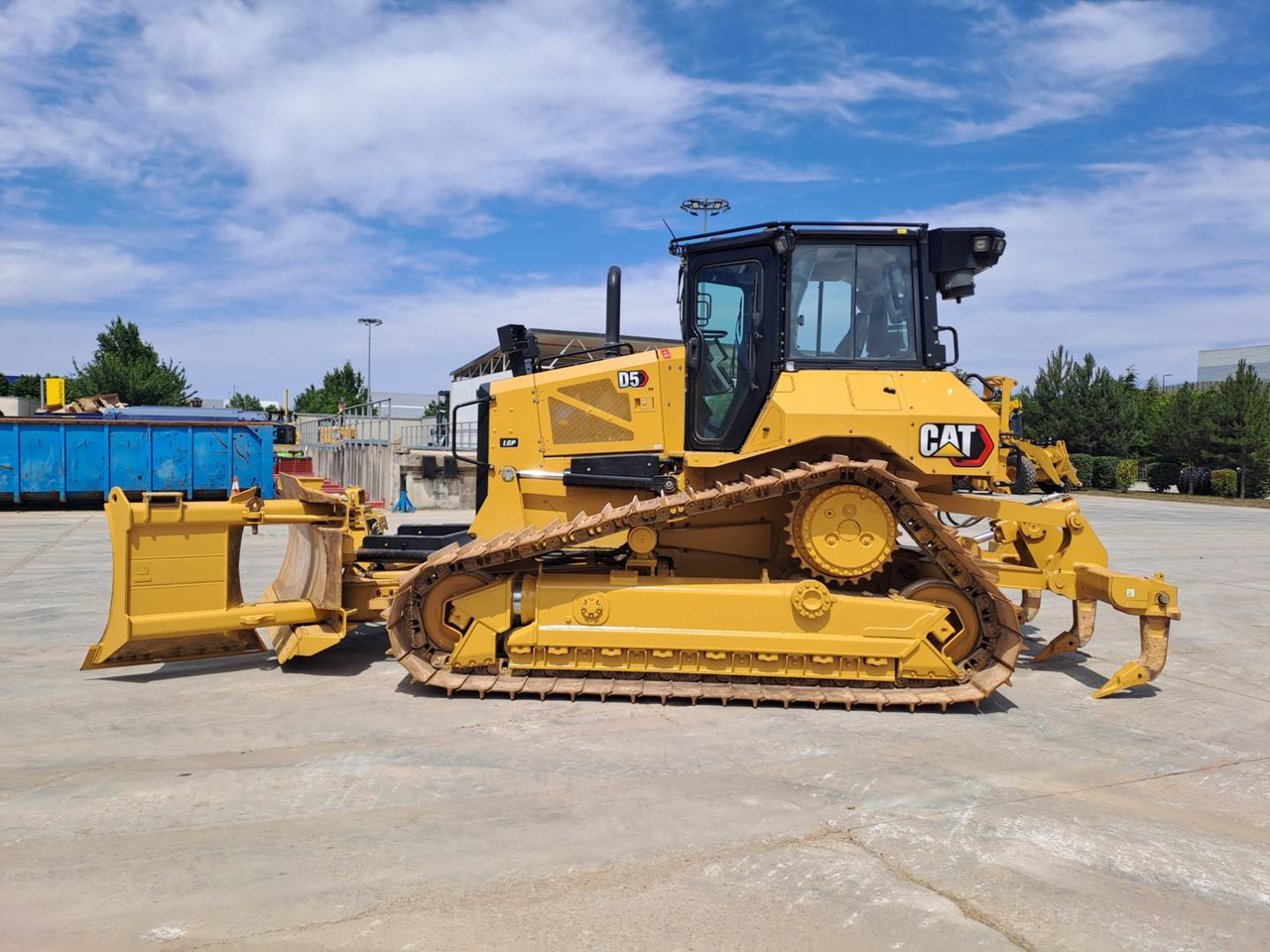 CAT D5 - Бульдозер: фото 5 CAT D5 - Бульдозер: фото 5