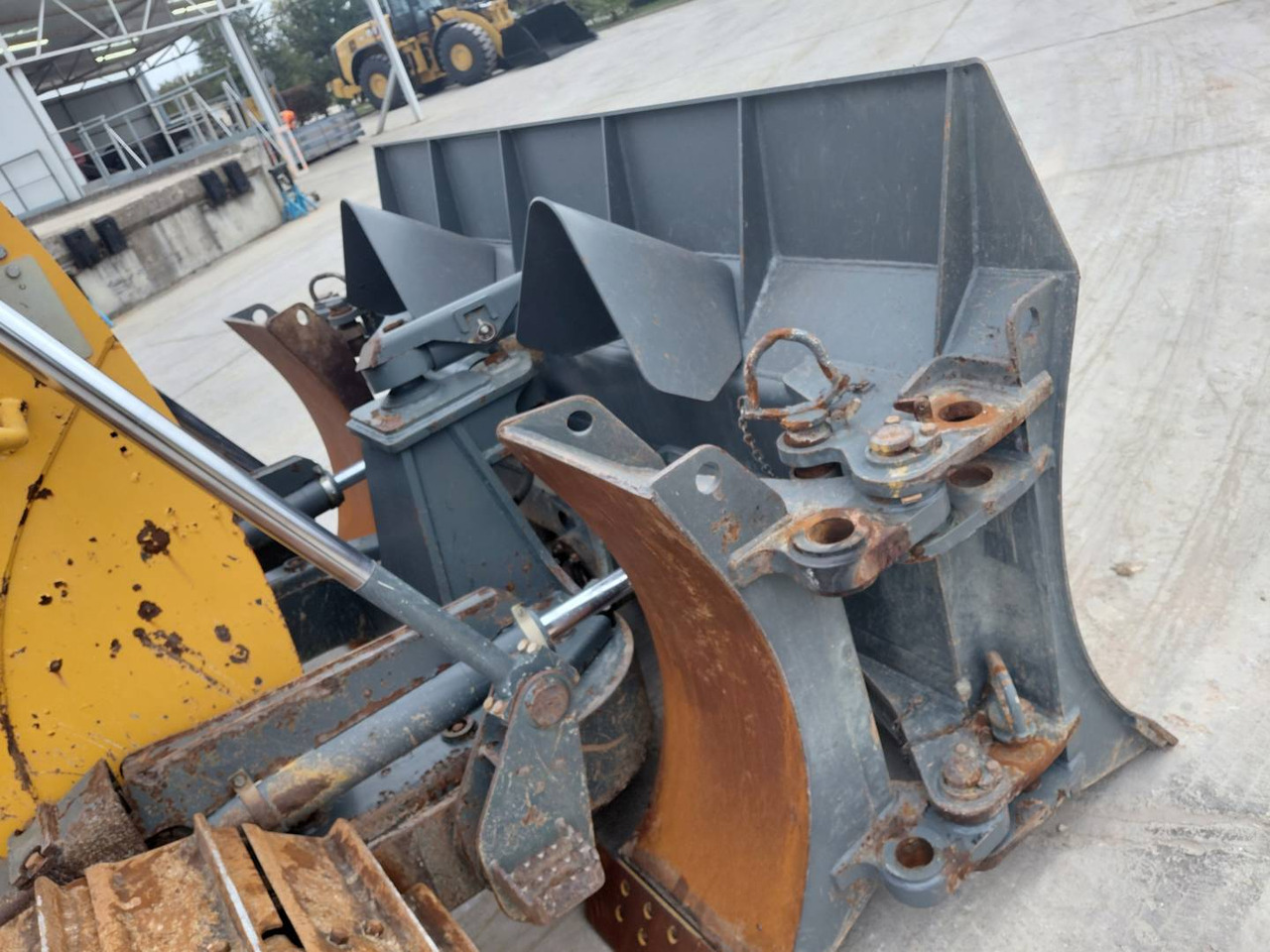 Бульдозер LIEBHERR PR736: фото 14 Бульдозер LIEBHERR PR736: фото 14