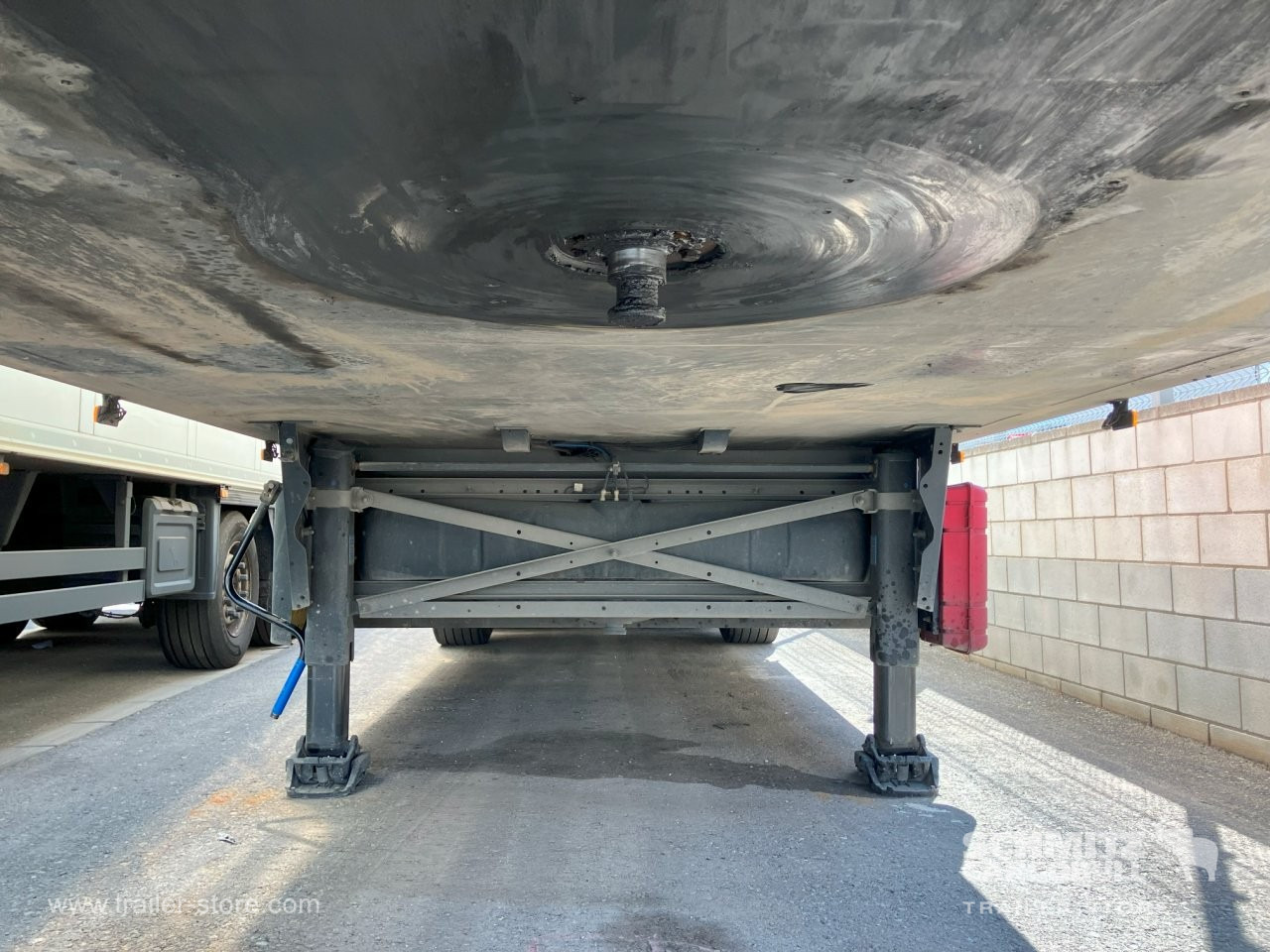 SCHMITZ Semiremolque Frigo Standard Double deck - Изотермический полуприцеп: фото 3 SCHMITZ Semiremolque Frigo Standard Double deck - Изотермический полуприцеп: фото 3