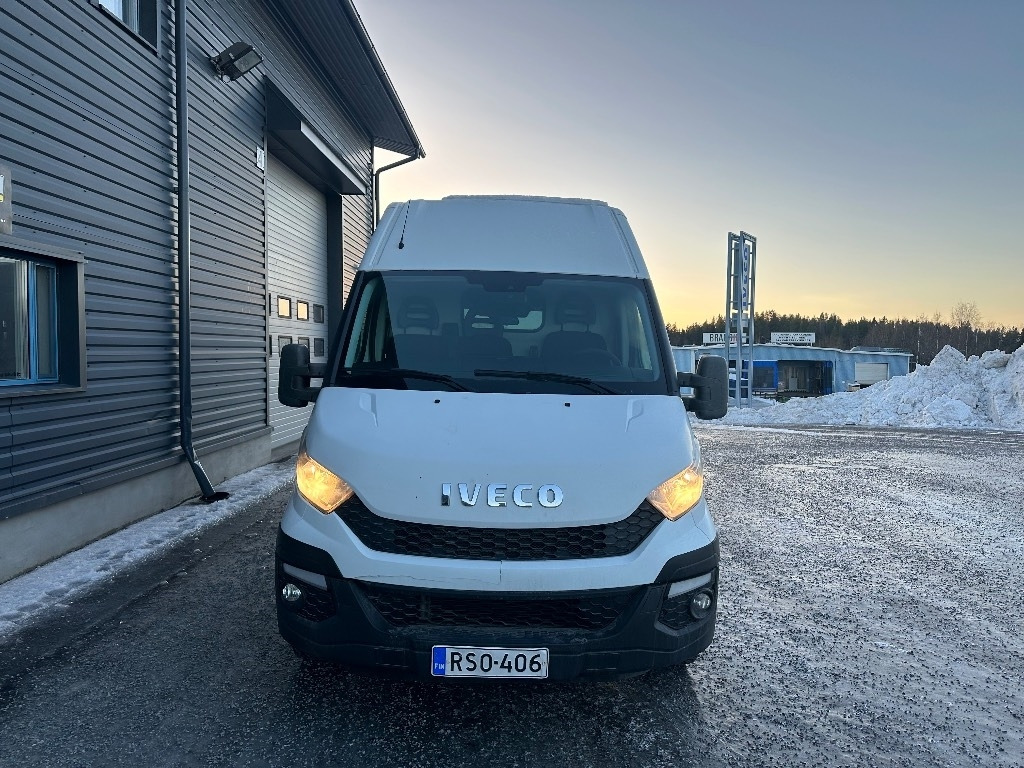 Iveco Daily 35S13 A8 16m3 - Цельнометаллический фургон: фото 2 Iveco Daily 35S13 A8 16m3 - Цельнометаллический фургон: фото 2