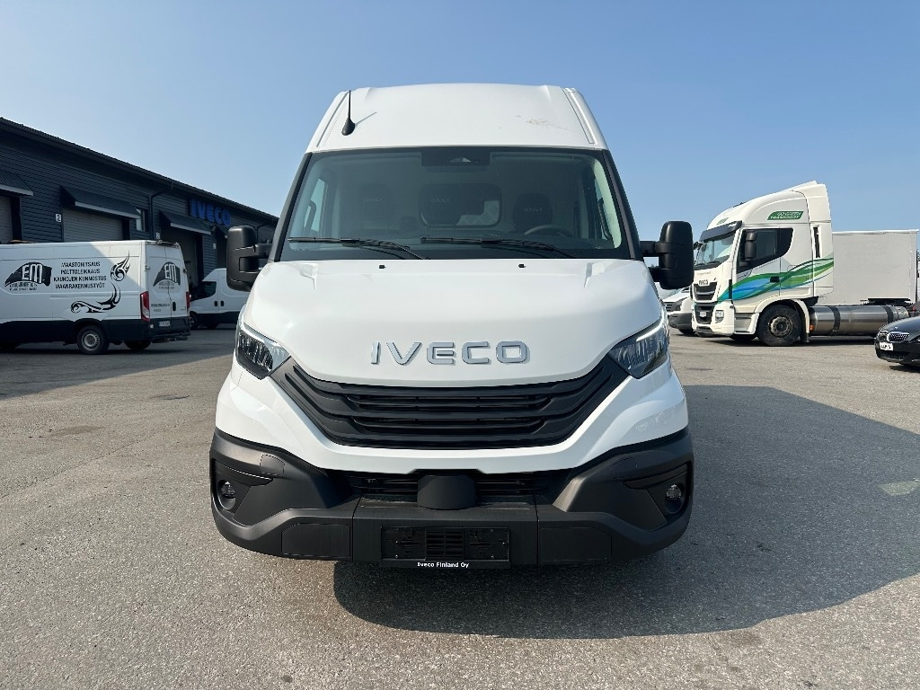 Iveco Daily 35S16A8 12m3 - Цельнометаллический фургон: фото 2 Iveco Daily 35S16A8 12m3 - Цельнометаллический фургон: фото 2