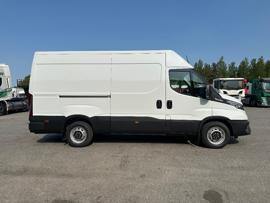 Iveco Daily 35S16A8 12m3 - Цельнометаллический фургон: фото 4 Iveco Daily 35S16A8 12m3 - Цельнометаллический фургон: фото 4