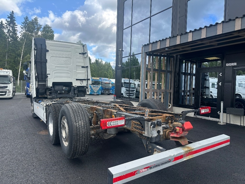 Volvo FH13 540 6x2*4 - Грузовик-шасси: фото 4 Volvo FH13 540 6x2*4 - Грузовик-шасси: фото 4