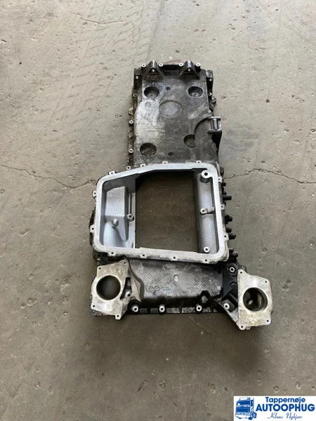 MAN Alu bundkar ramme / Crankcase yoke OEM 51.05841-3019 - Двигатель и запчасти для Грузовиков: фото 2 MAN Alu bundkar ramme / Crankcase yoke OEM 51.05841-3019 - Двигатель и запчасти для Грузовиков: фото 2