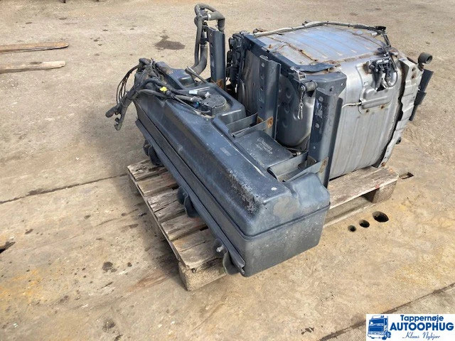 Scania 2173142 Adblue tank - Бак для AdBlue для Грузовиков: фото 1 Scania 2173142 Adblue tank - Бак для AdBlue для Грузовиков: фото 1