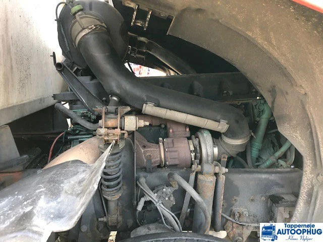 Рефрижератор Volvo FM330 Coolerbox 6×2: фото 10